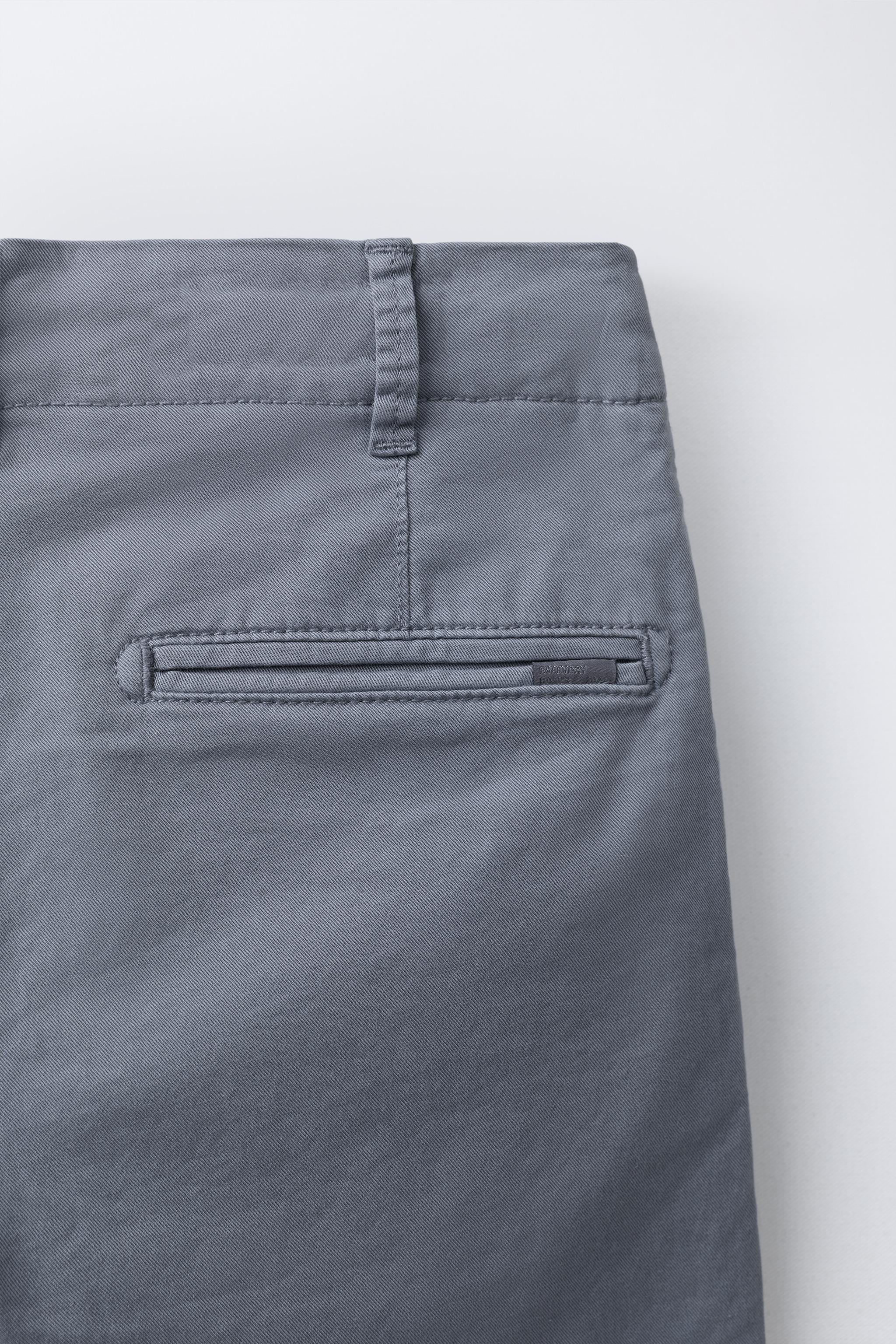 SLIM FIT CHINO SHORTS